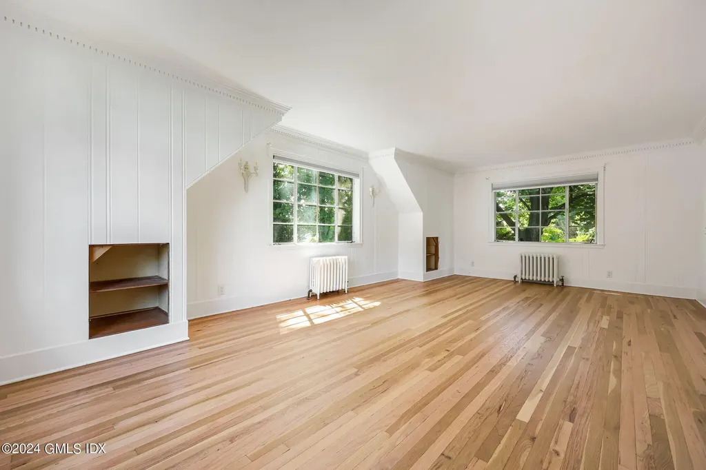 14 Grove Lane Greenwich CT 06831