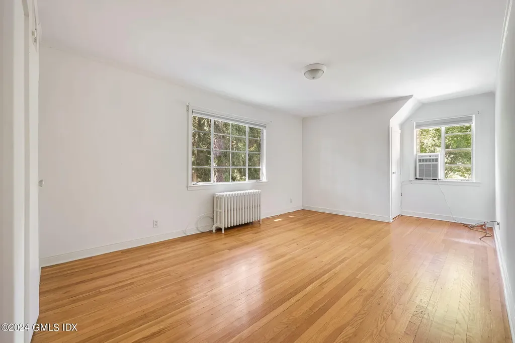 14 Grove Lane Greenwich CT 06831