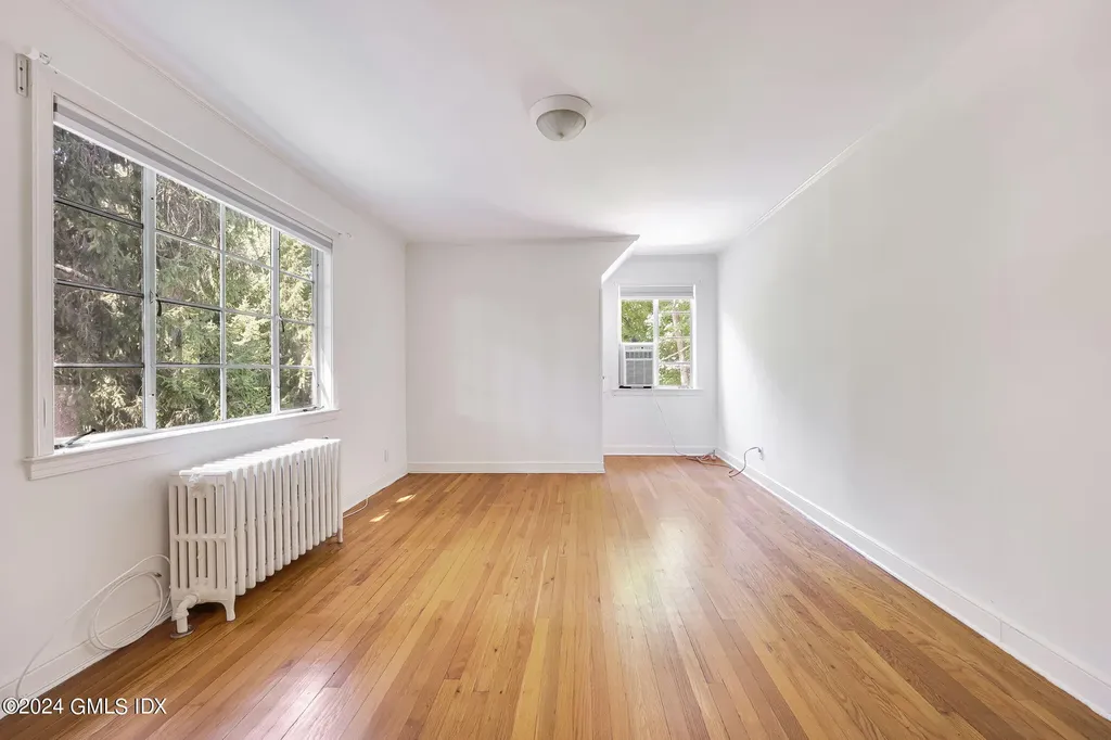 14 Grove Lane Greenwich CT 06831