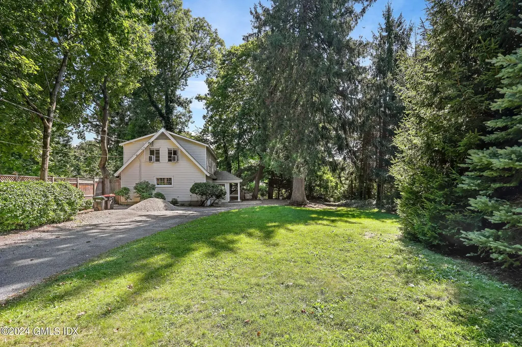 14 Grove Lane Greenwich CT 06831