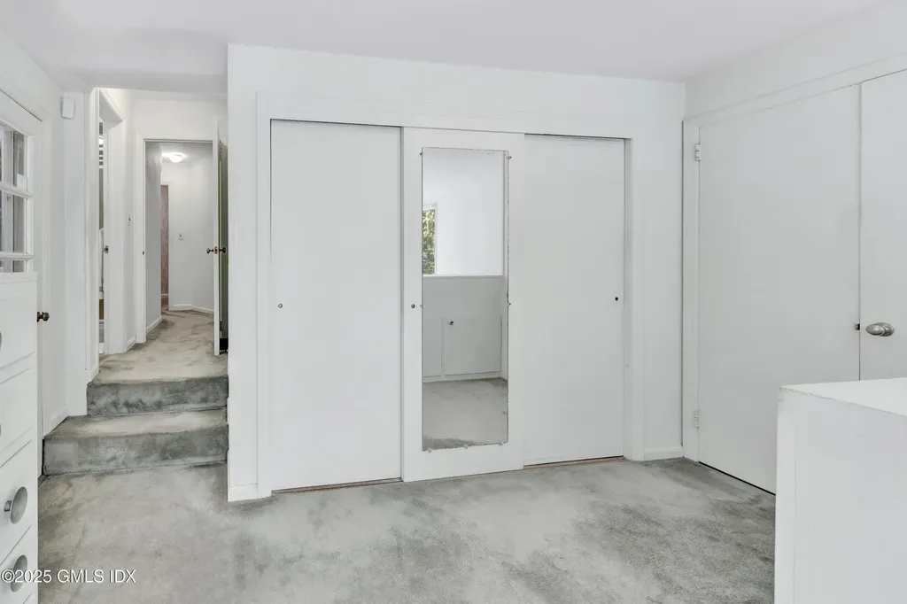 9 Corrigan Lane Greenwich CT 06831