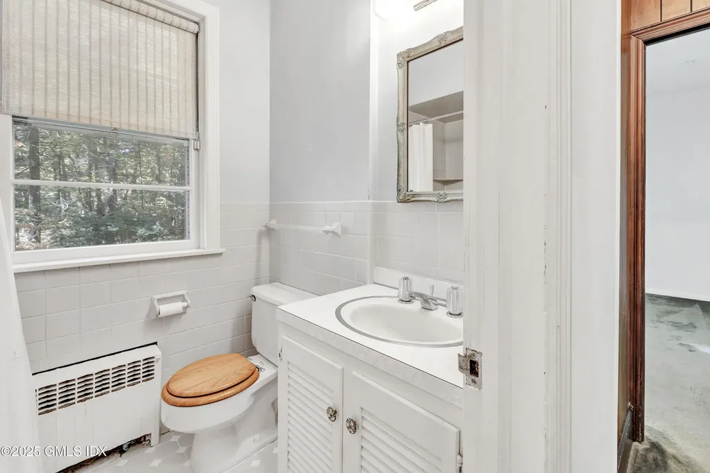 9 Corrigan Lane Greenwich CT 06831