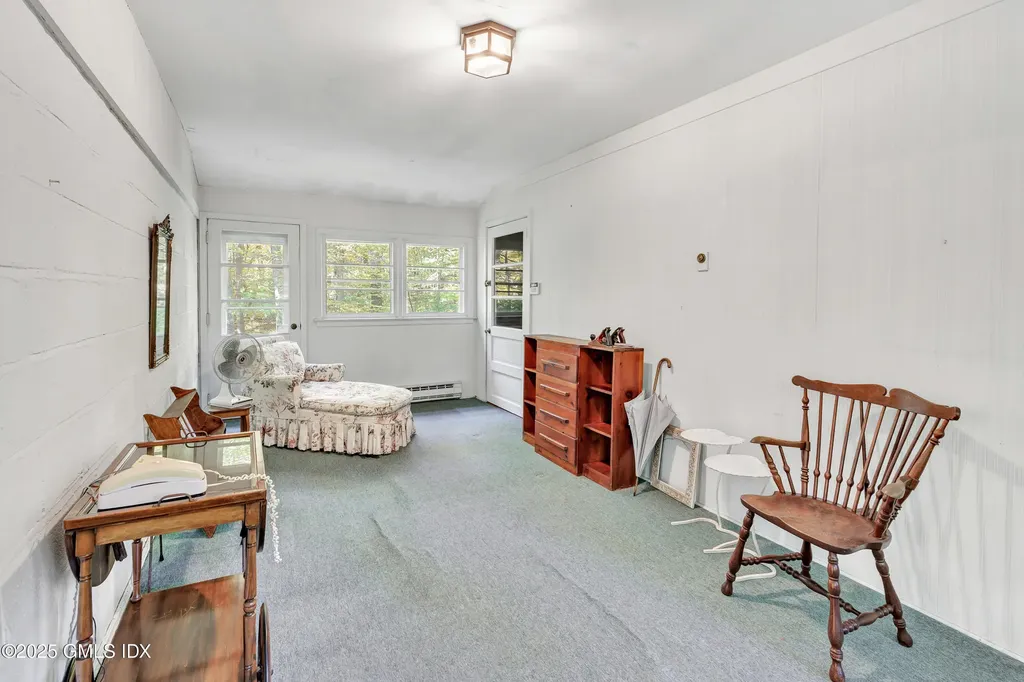 9 Corrigan Lane Greenwich CT 06831