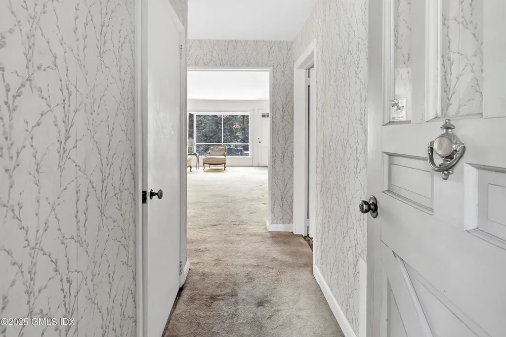 9 Corrigan Lane Greenwich CT 06831