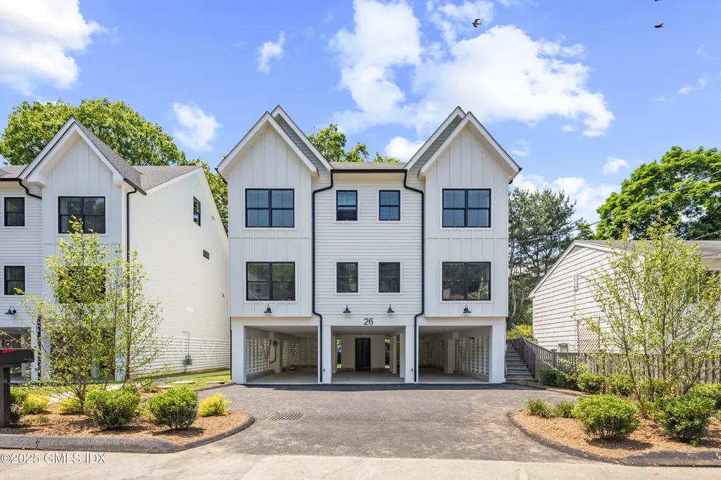 26 Homestead Lane Greenwich CT 06831