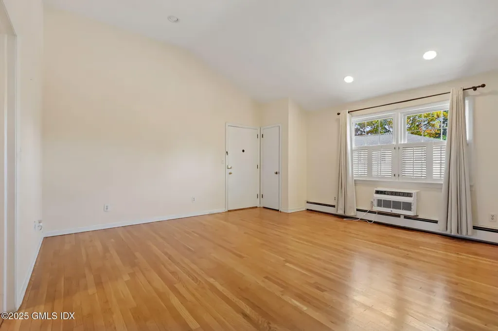 47 Valley Road Cos Cob CT 06807