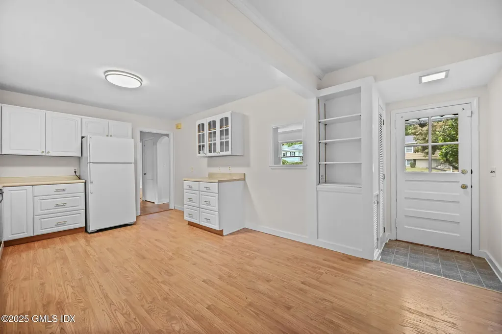 72 Glenville Street Greenwich CT 06831