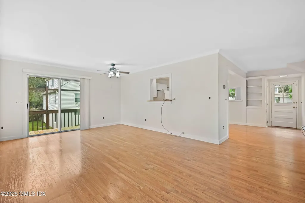 72 Glenville Street Greenwich CT 06831