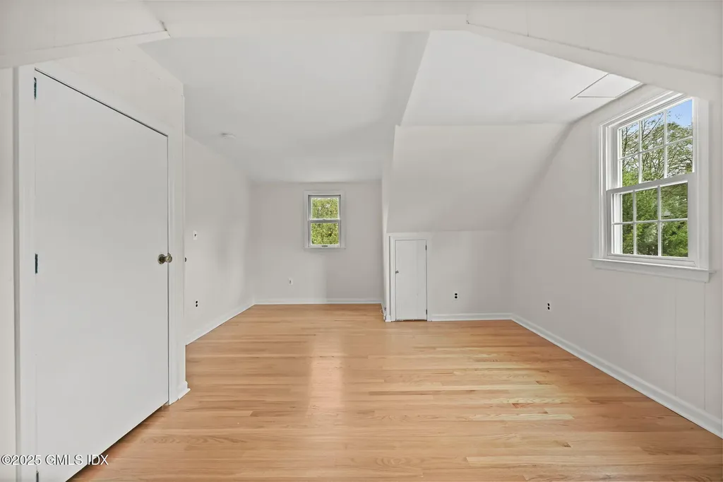 72 Glenville Street Greenwich CT 06831