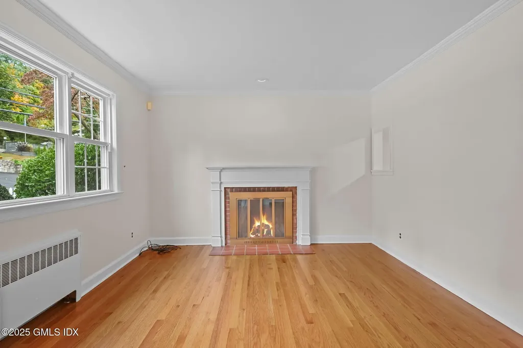 72 Glenville Street Greenwich CT 06831