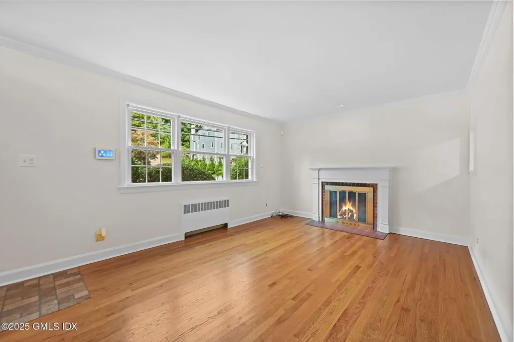 72 Glenville Street Greenwich CT 06831