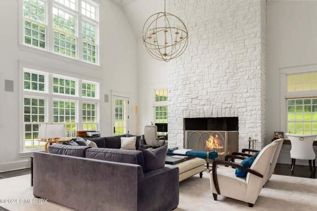 28 Thunder Mountain Road Greenwich CT 06831