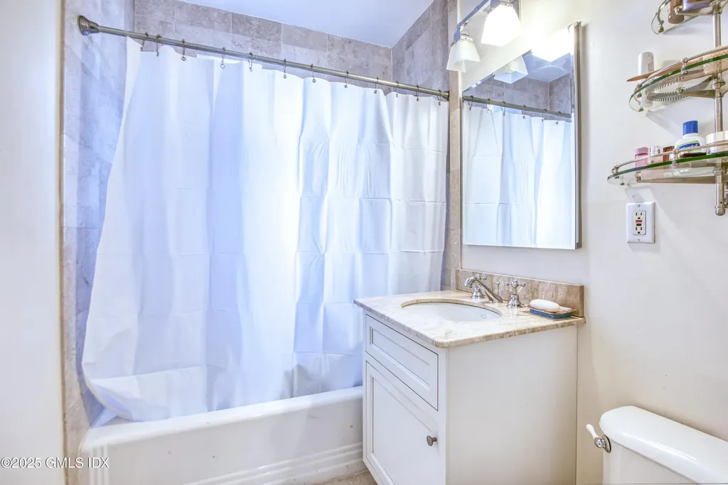 25 W Elm Street Greenwich CT 06830