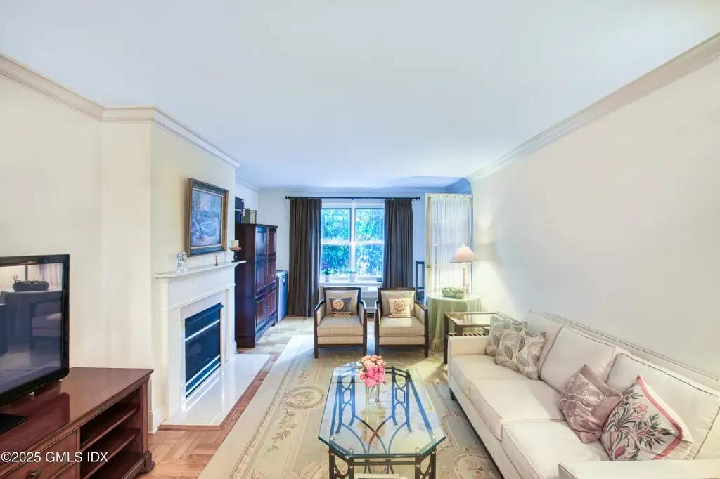 25 W Elm Street Greenwich CT 06830