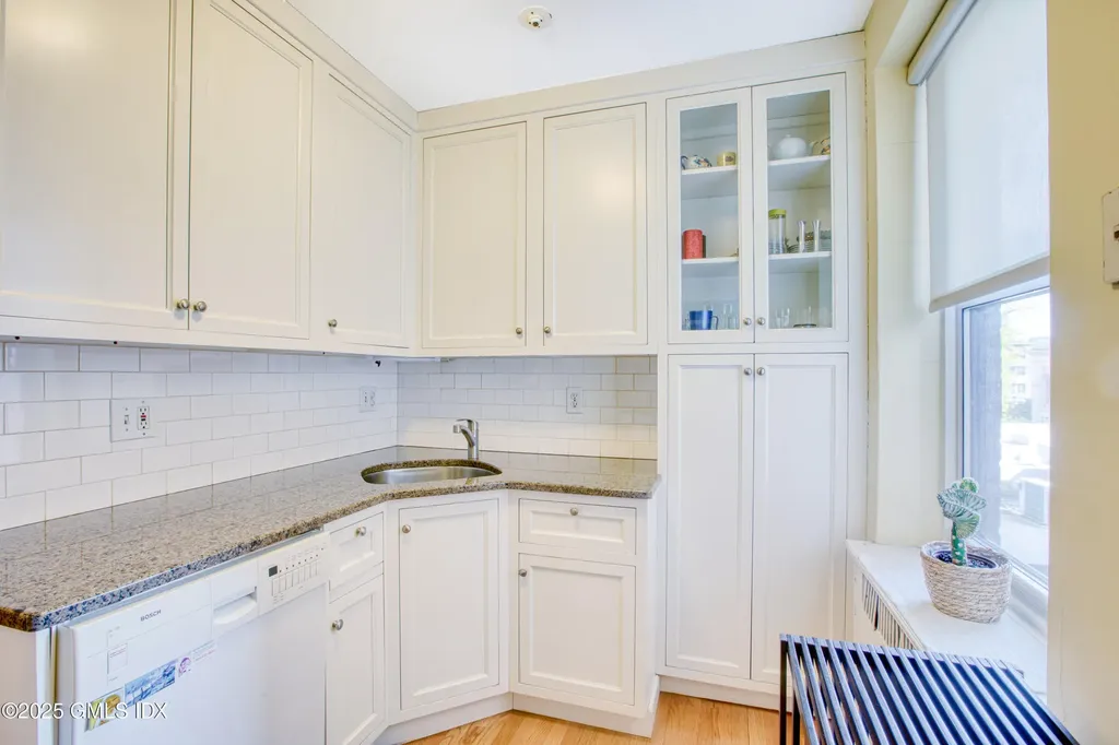 25 W Elm Street Greenwich CT 06830