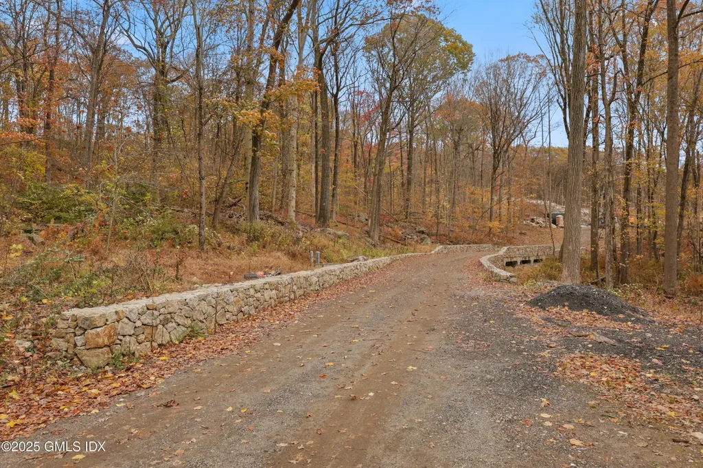 94 Porchuck Road Greenwich CT 06831