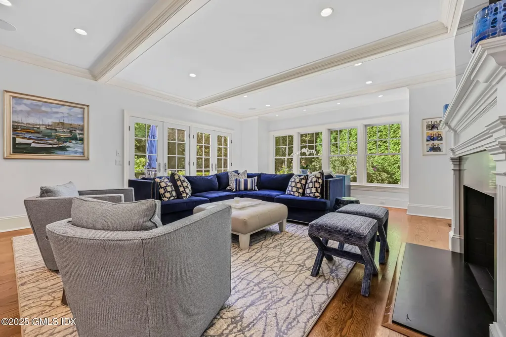 6 Gilliam Lane Riverside CT 06878