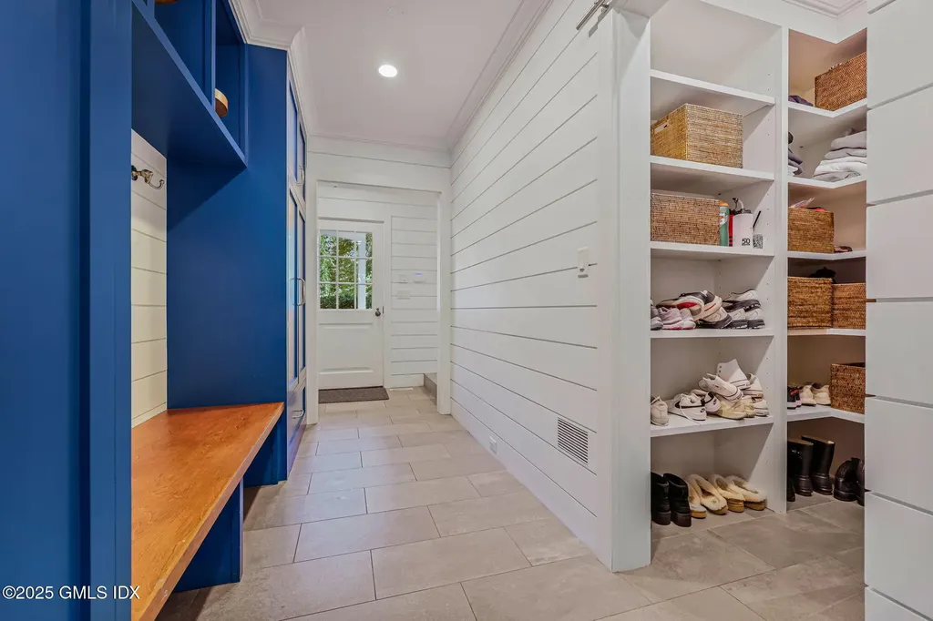 6 Gilliam Lane Riverside CT 06878