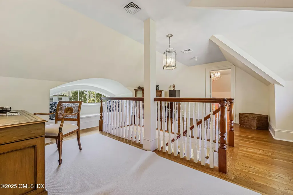 6 Gilliam Lane Riverside CT 06878