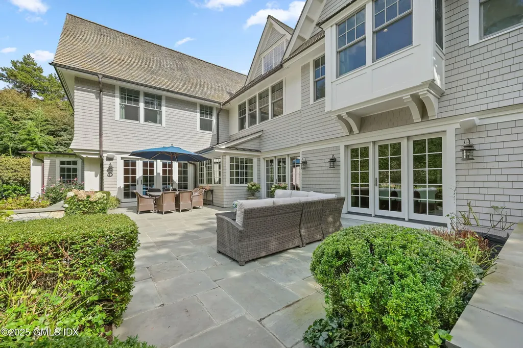 6 Gilliam Lane Riverside CT 06878