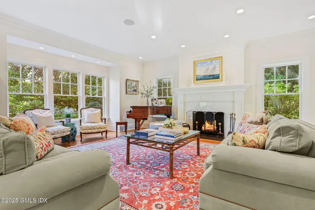 6 Gilliam Lane Riverside CT 06878