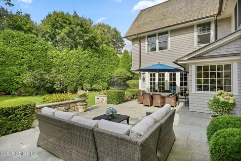 6 Gilliam Lane Riverside CT 06878