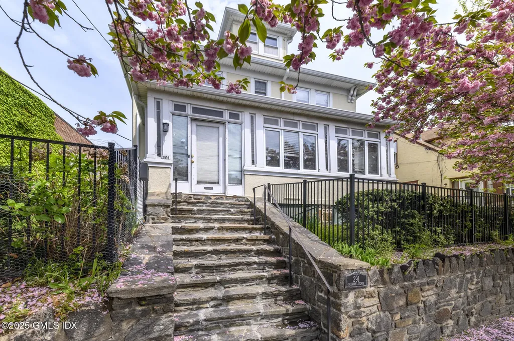 291 Delavan Avenue Greenwich CT 06830