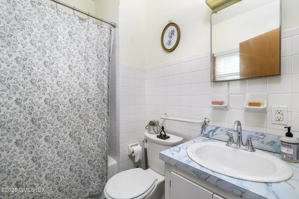 291 Delavan Avenue Greenwich CT 06830