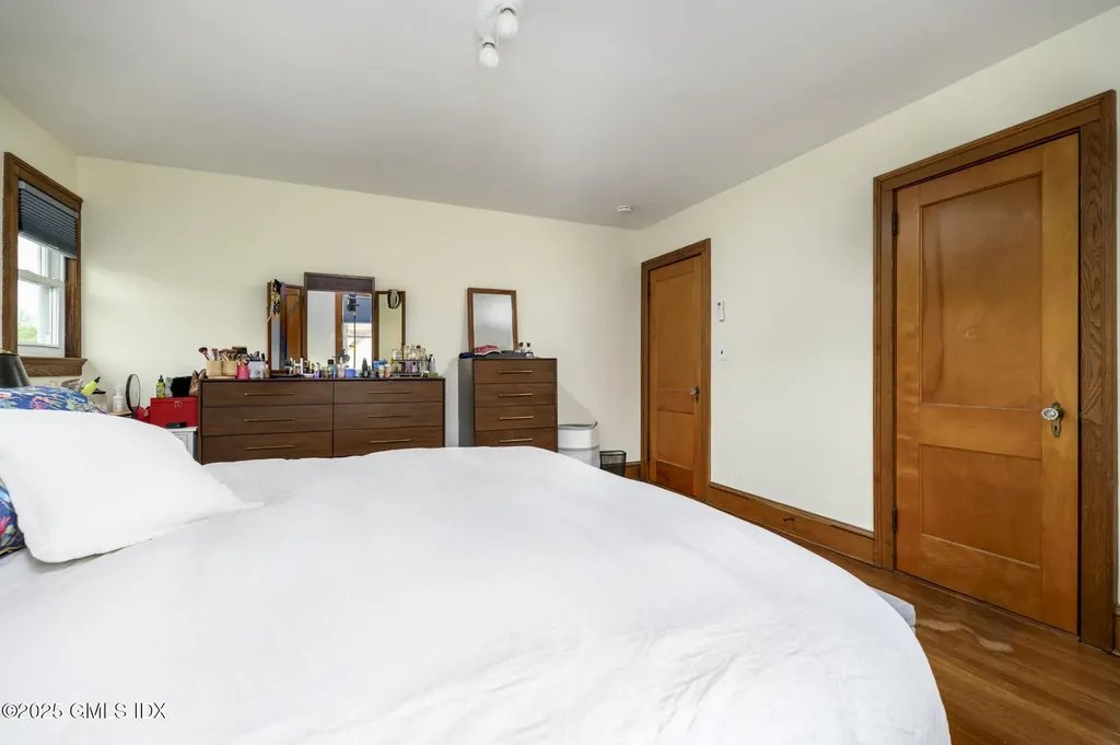 291 Delavan Avenue Greenwich CT 06830