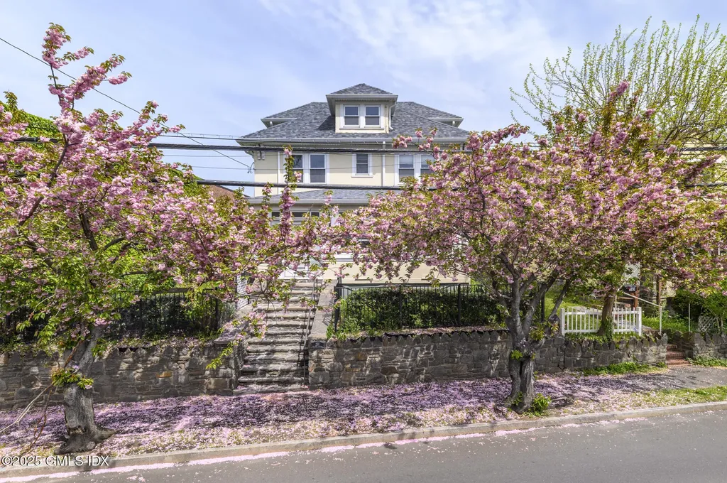 291 Delavan Avenue Greenwich CT 06830