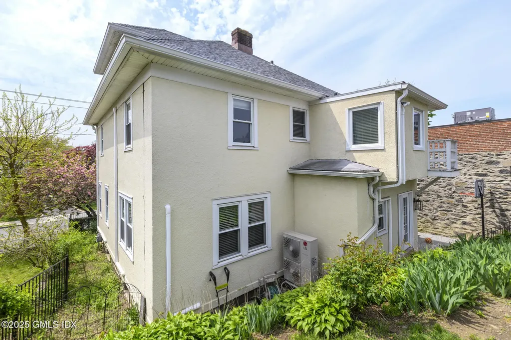 291 Delavan Avenue Greenwich CT 06830