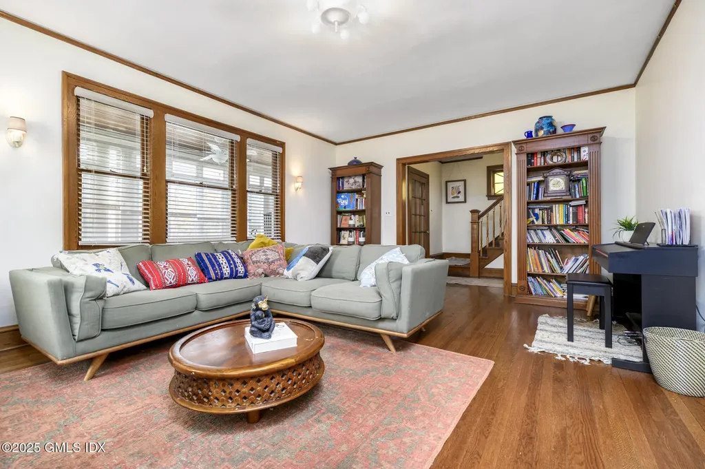 291 Delavan Avenue Greenwich CT 06830