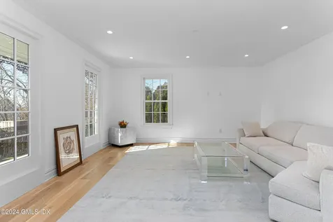 3 Finney Knoll Lane Riverside CT 06878