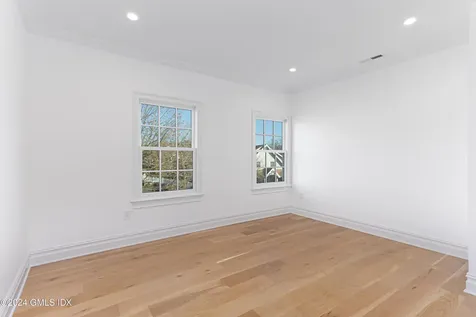 3 Finney Knoll Lane Riverside CT 06878