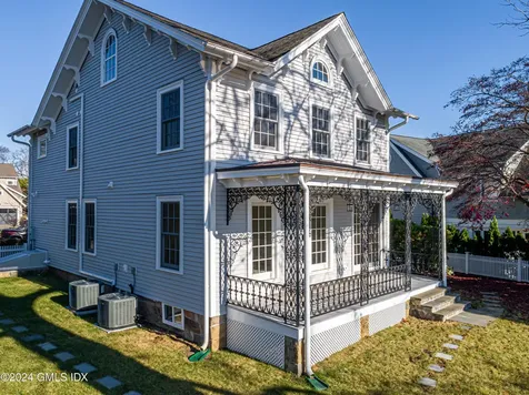 3 Finney Knoll Lane Riverside CT 06878