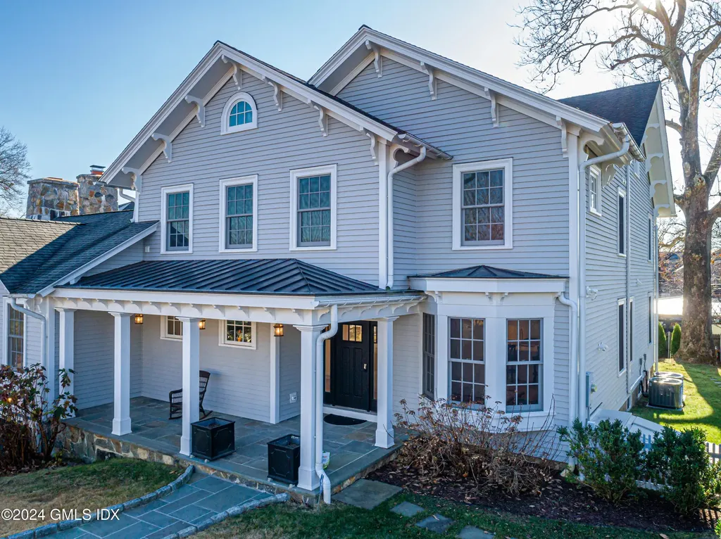 3 Finney Knoll Lane Riverside CT 06878