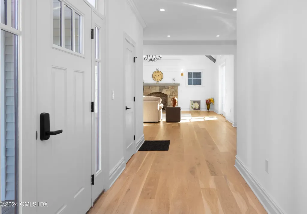 3 Finney Knoll Lane Riverside CT 06878