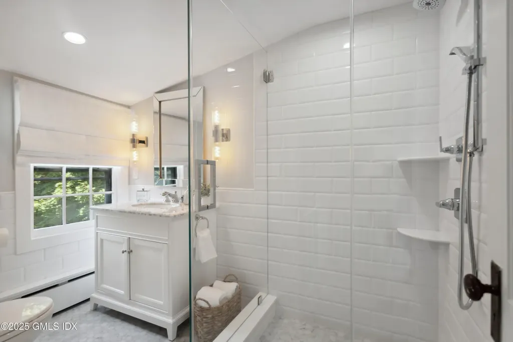 106 Patterson Avenue Greenwich CT 06830