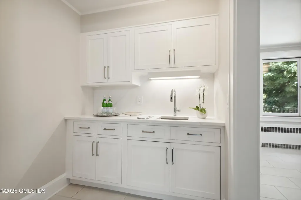 106 Patterson Avenue Greenwich CT 06830