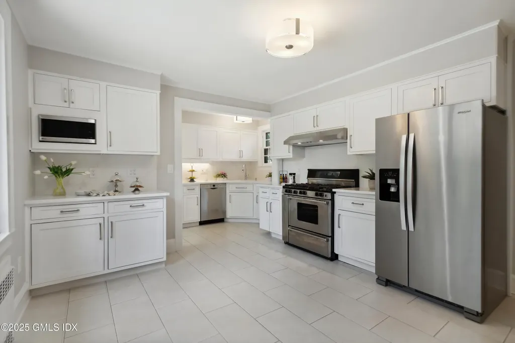 106 Patterson Avenue Greenwich CT 06830