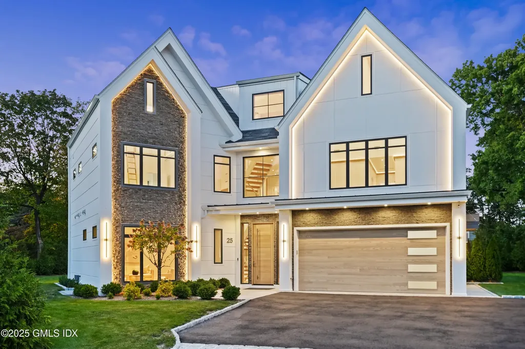 25 Dialstone Lane Riverside CT 06878