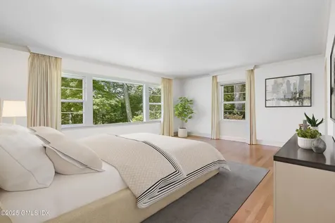 5 Wooddale Road Greenwich CT 06830