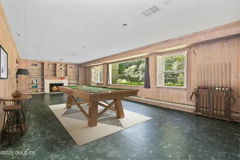 5 Wooddale Road Greenwich CT 06830