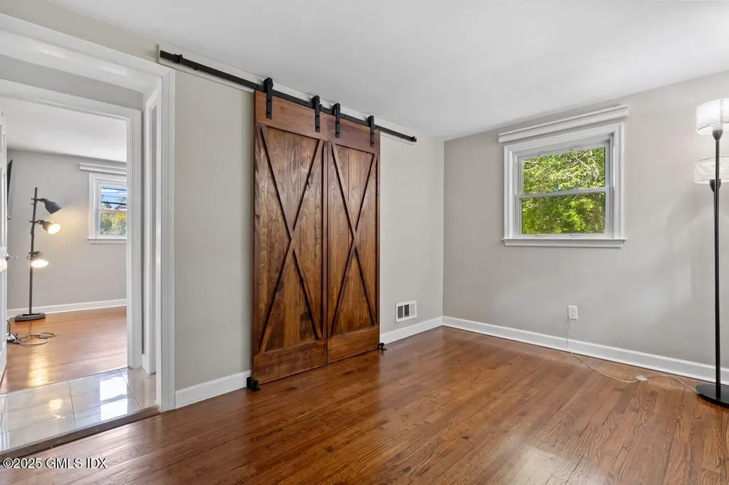 207 Sheephill Road Riverside CT 06878