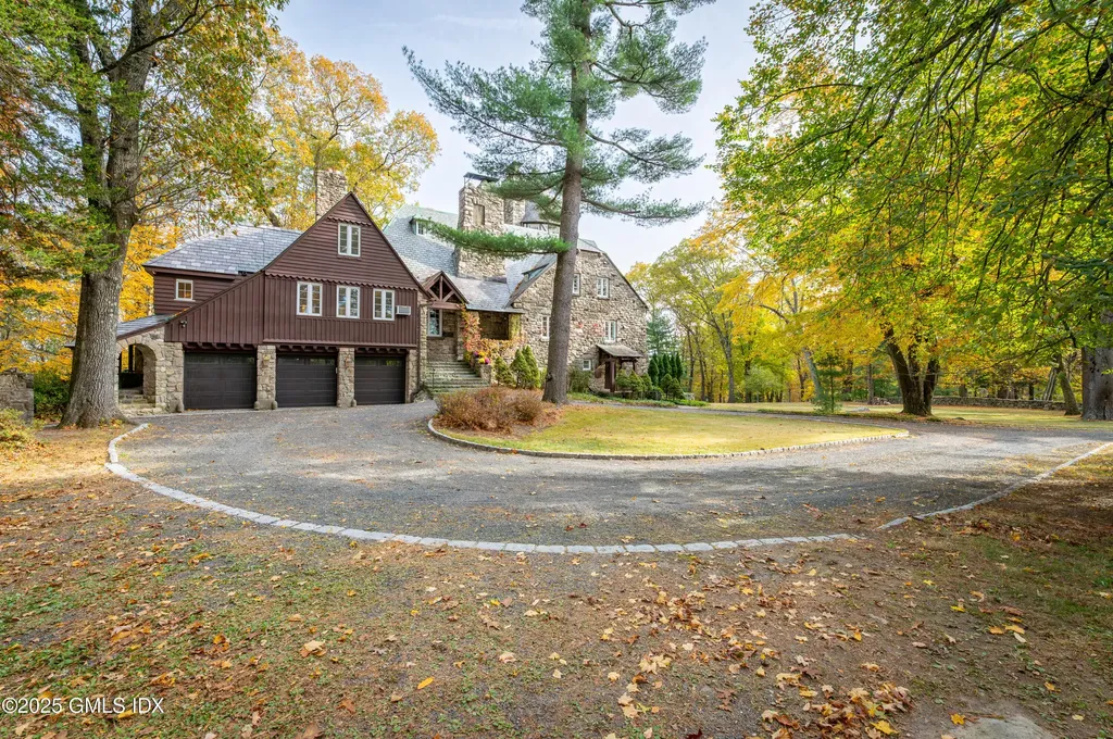 271 Hunting Ridge Road Stamford CT 06903