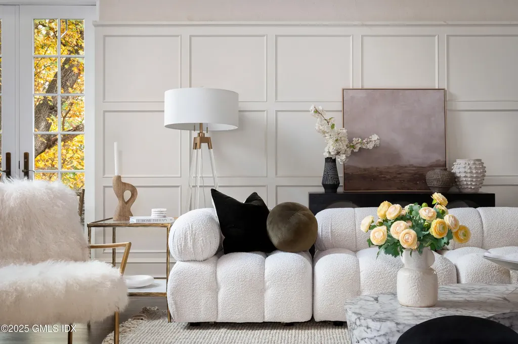 271 Hunting Ridge Road Stamford CT 06903