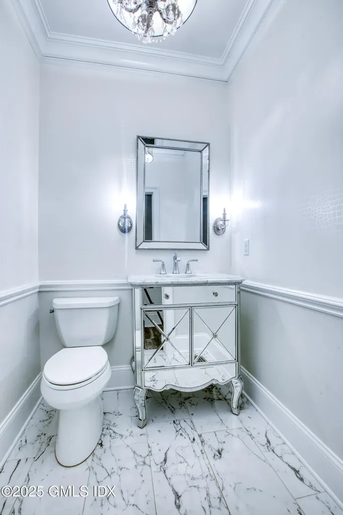 7 Curt Terrace Greenwich CT 06831