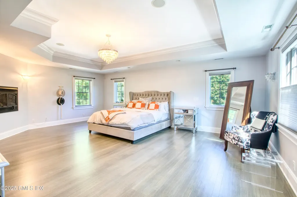 7 Curt Terrace Greenwich CT 06831