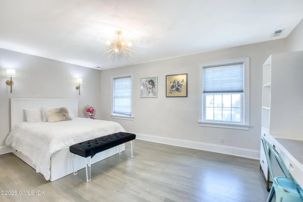 7 Curt Terrace Greenwich CT 06831