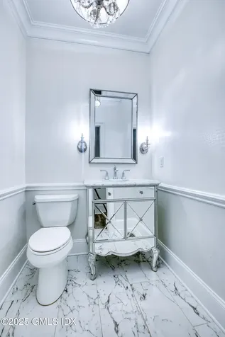 7 Curt Terrace Greenwich CT 06831